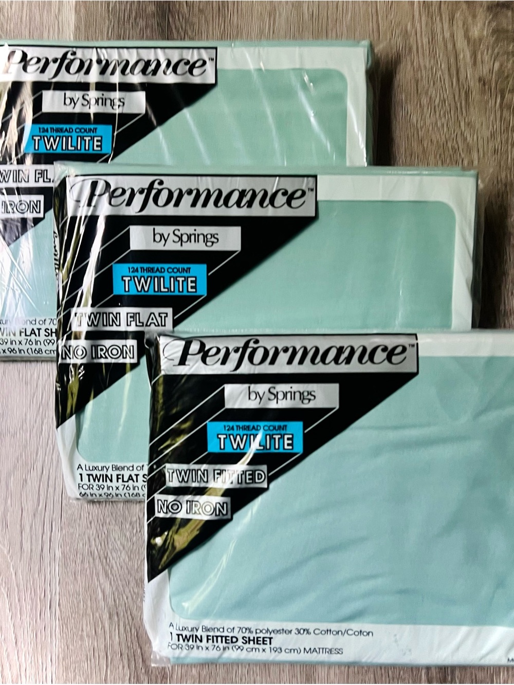 VTG Performance by Springs 3 Piece Twin Flat/Twin Fitted Sheet Set; “Cool Mint”